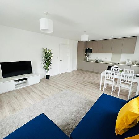 Stunning New Penthouse Apartment Southend-on-Sea Exterior photo