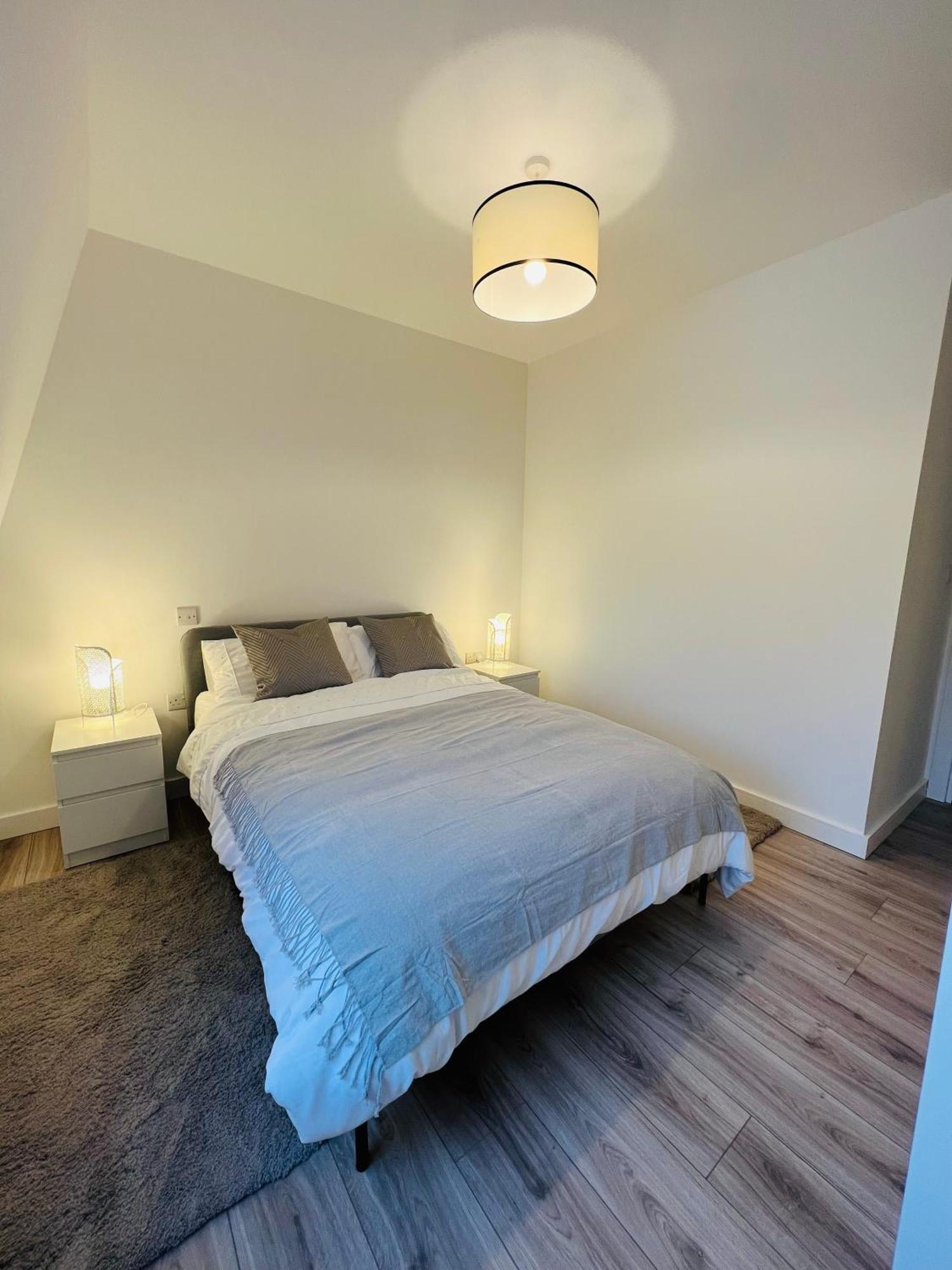 Stunning New Penthouse Apartment Southend-on-Sea Exterior photo